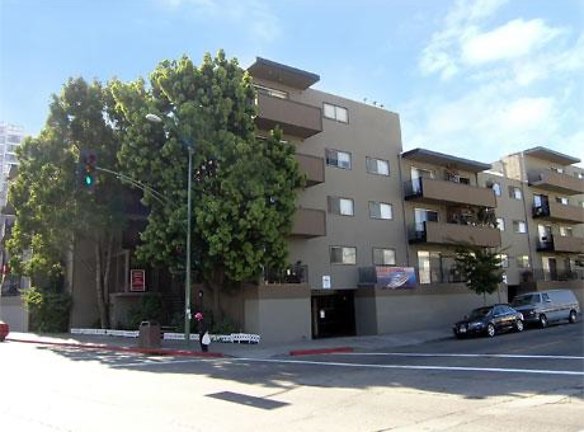 Lakeview Towers Apartments - Oakland, CA