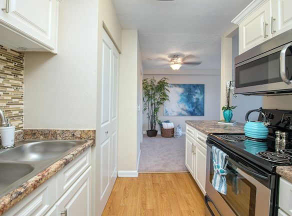 1701 Lee Road - Winter Park, FL