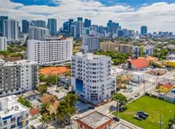39 NW 7th Ave unit 2Bed - Miami, FL