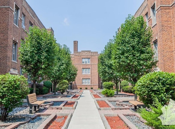 620 W Barry Ave unit 622.5-n1 - Chicago, IL