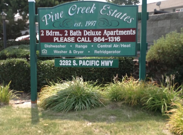 Pine Creek Apartments - Medford, OR