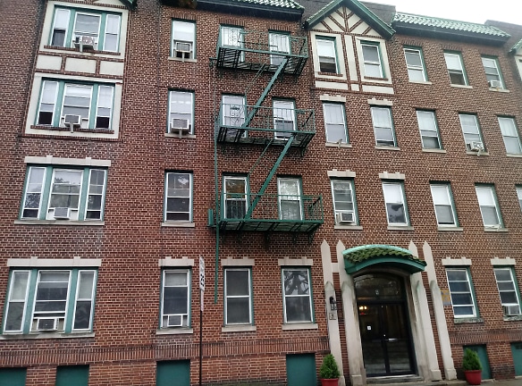 9-19 DODD ST Apartments - Bloomfield, NJ
