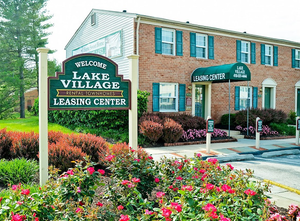 Lake Village Townhomes Apartments - Severn, MD