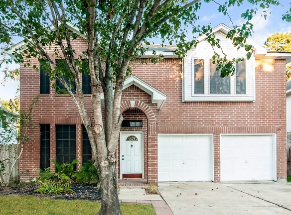 18930 Forest Trace Dr - Humble, TX