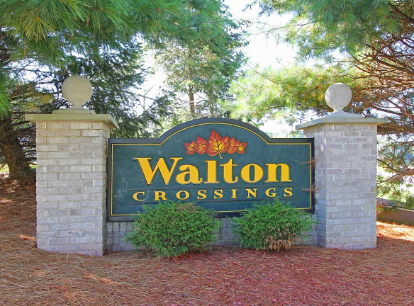 Walton Crossings - Jeannette, PA