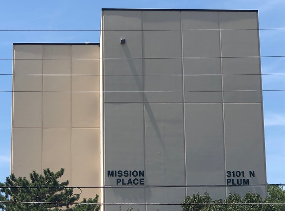 Mission Place Apartments - Hutchinson, KS