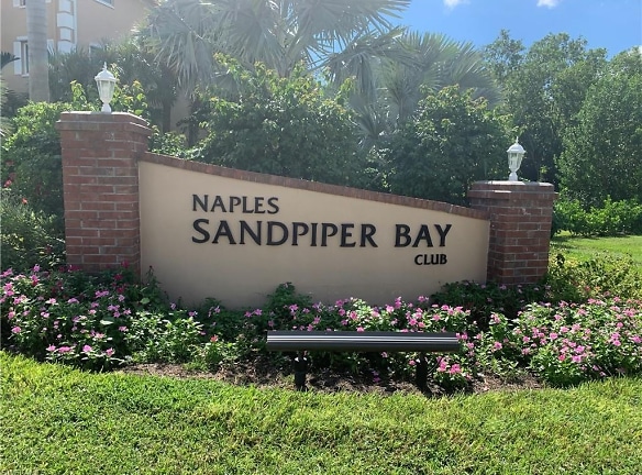 3001 Sandpiper Bay Cir #B105 - Naples, FL