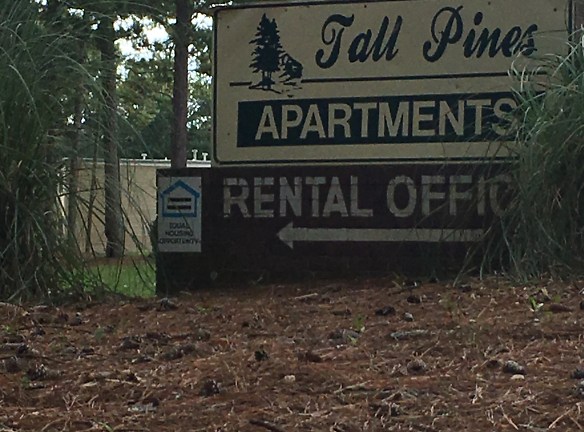 Tall Pines Apartments - Lagrange, GA