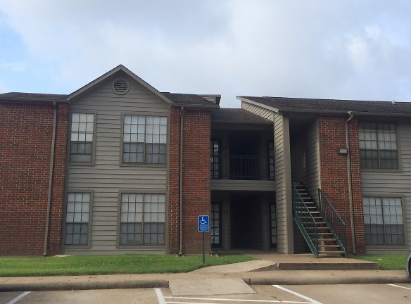 Inwood Place Apartments - Palestine, TX