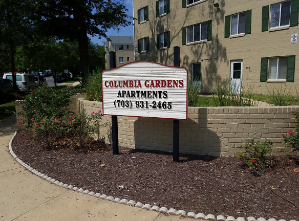 Columbia Gardens Apartments - Arlington, VA