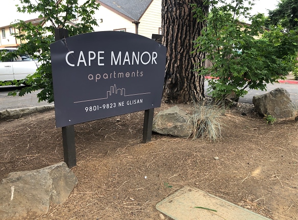 Cape Manor Apartments - Portland, OR
