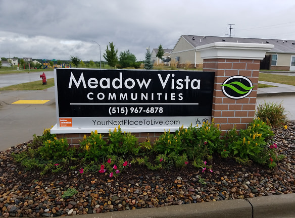 Meadow Vista South Senior Villas (Design/Build) Apartments - Altoona, IA