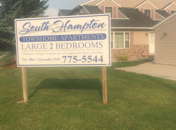 South Hampton Townhomes Apartments - Grand Forks, ND