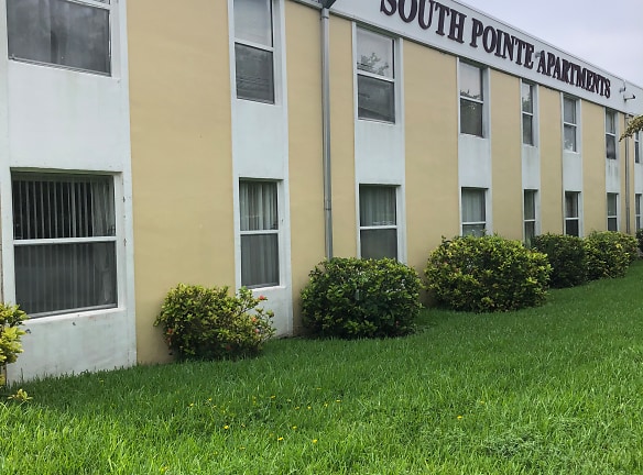 South Point Apartments - Miami, FL