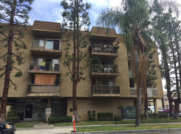 Lexanna Apartments - Long Beach, CA