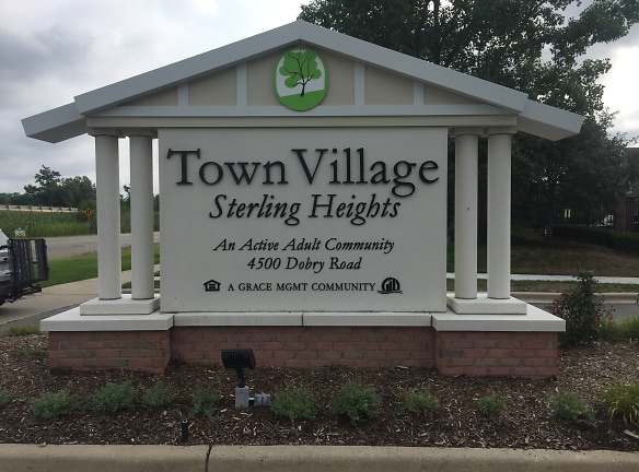 Town Village Sterling Heights Apartments - Sterling Heights, MI
