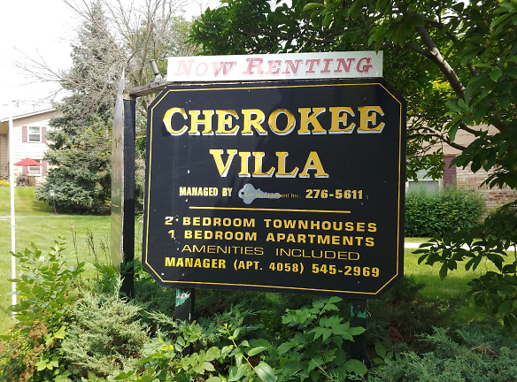 Cherokee Villa Apartments - Milwaukee, WI