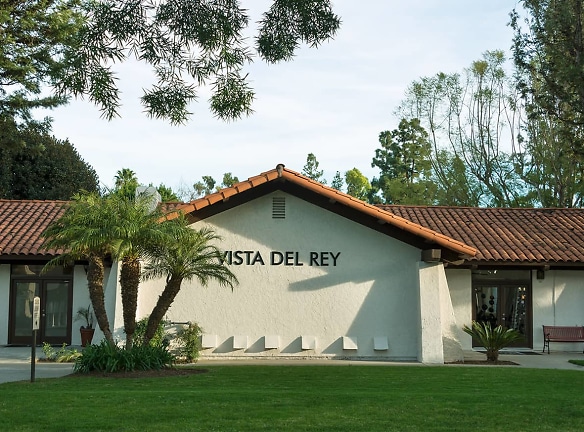 Vista Del Rey - Tustin, CA