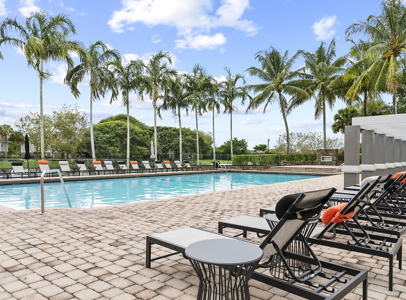 Atwater Apartment Homes - Sunrise, FL