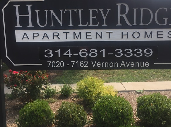 Huntley Ridge Apartments - Saint Louis, MO