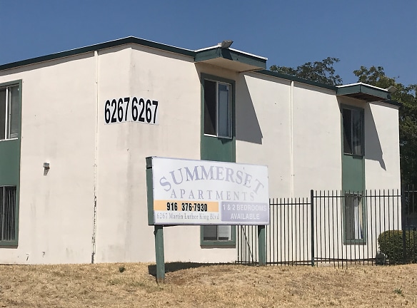 Summerset Apartments - Sacramento, CA