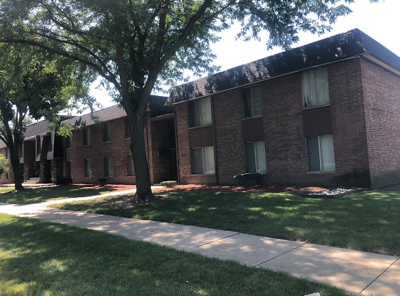 East Point Terrace Apartments - Gary, IN