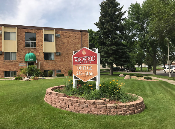 Windwood Estates Apartments - Fargo, ND