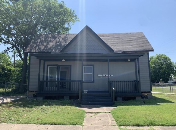817 S 11th St - Temple, TX