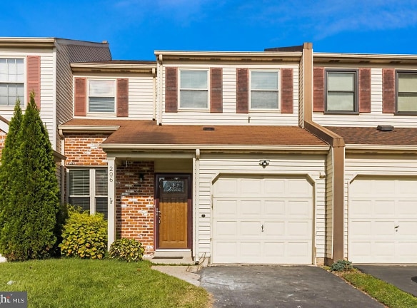 206 Parkview Way - Newtown, PA