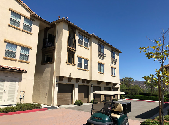 Bonterra Apartment Homes - Brea, CA