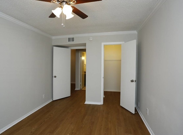 Clearview Apartments - Mobile, AL