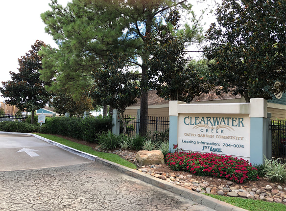 Clearwater Creek Premier Apartments - New Orleans, LA