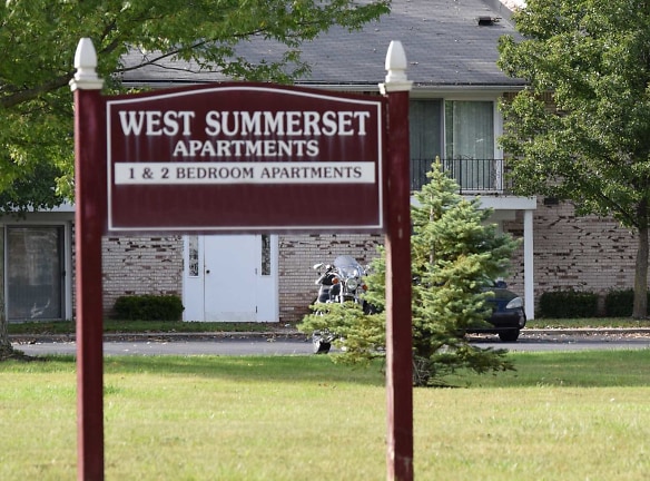 West Summerset Apartments - Buffalo, NY