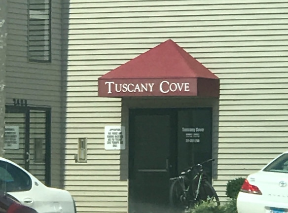 Tuscany Cove Apartments - Champaign, IL
