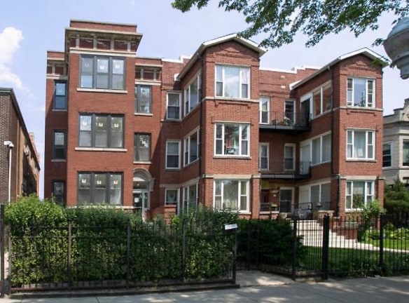 4853 N Kenmore Ave - Chicago, IL