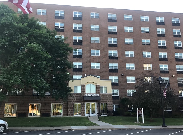 College View Towers Apartments - Grove City, PA
