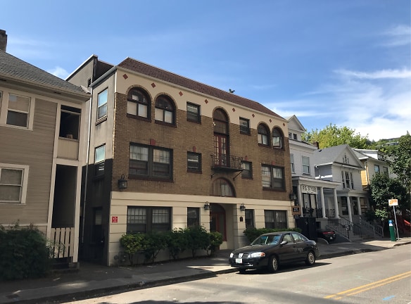 Palladian Apartment - Portland, OR