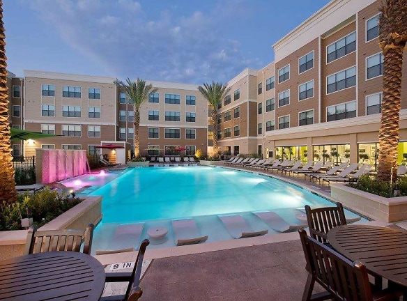 The Domain At Northgate - College Station, TX