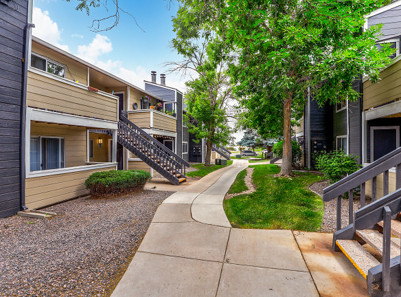 Westward Heights Apartments - Denver, CO