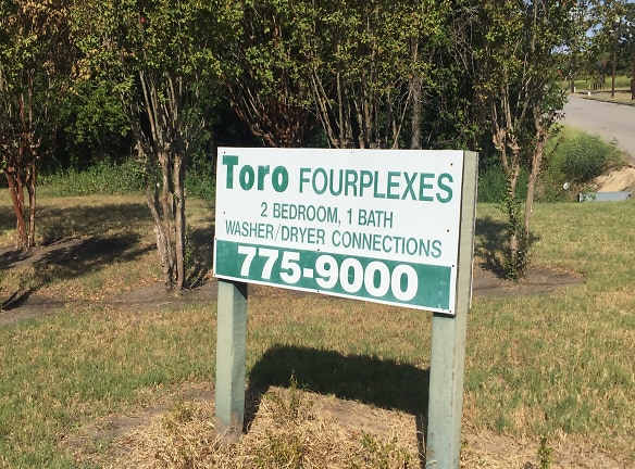 Toro Four-Plexes Apartments - Bryan, TX