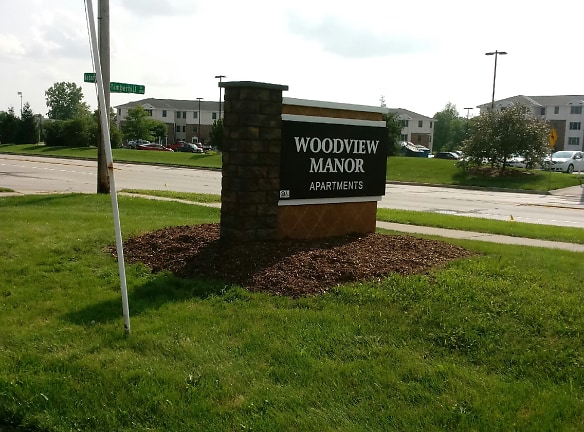 Woodview Manor Apartments - Fort Wayne, IN