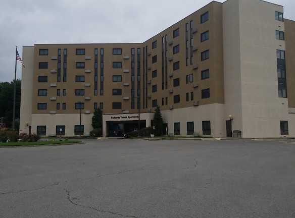 Redbanks Towers And Apartments - Henderson, KY