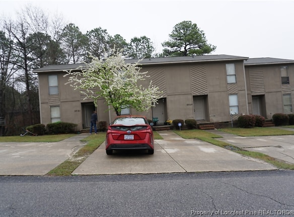 5723 Aftonshire Dr - Fayetteville, NC