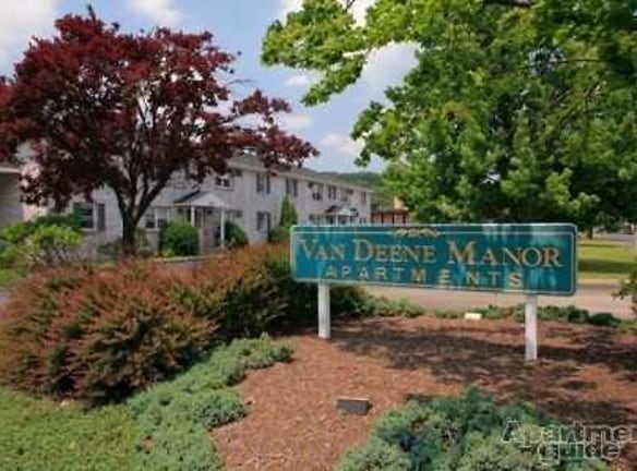 Van Deene Manor Apartments - West Springfield, MA