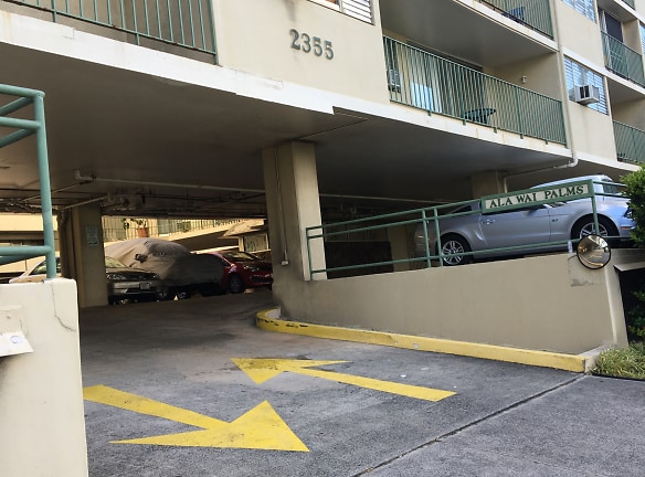 Ala Wai Palms Apartments - Honolulu, HI