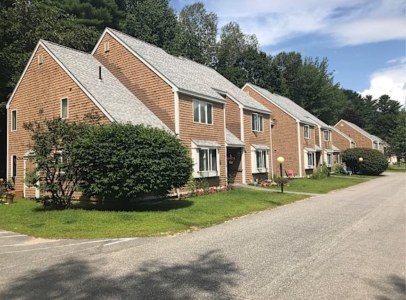 Topsham Maine Apartments