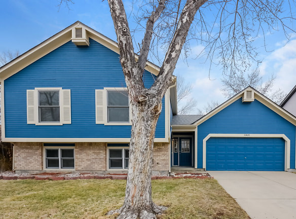 12631 Irving Ct - Broomfield, CO