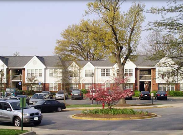Garden Style Apartments Arlington Va