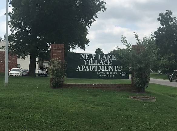 New Lake Village Apts Apartments - Henryetta, OK