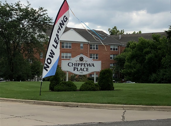 Chippewa Place Apartments - Brecksville, OH